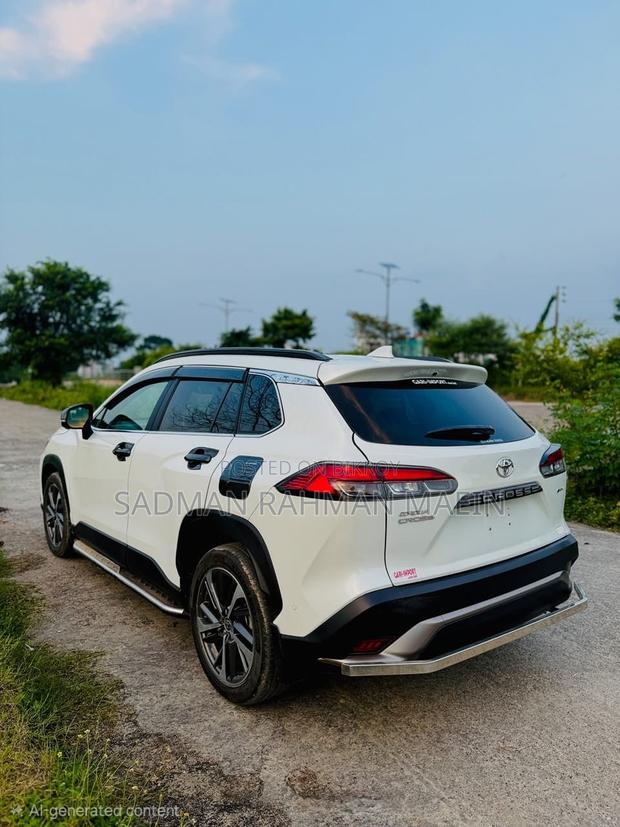 Toyota Corolla Cross 2024 Pearl