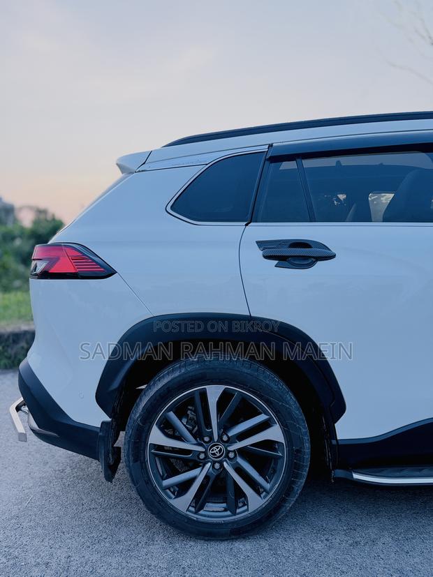 Toyota Corolla Cross 2024 Pearl