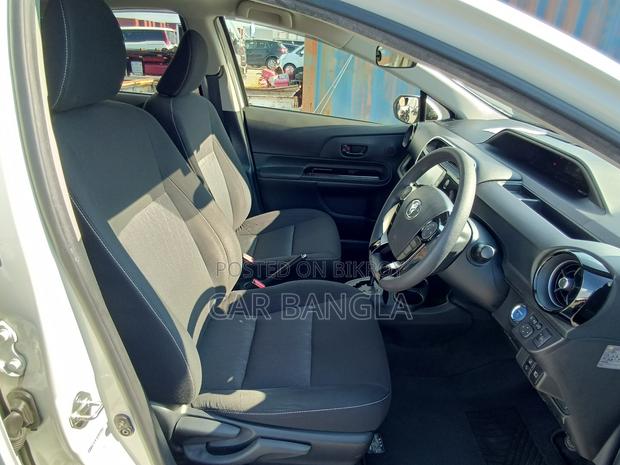 Toyota Aqua 2021 Pearl