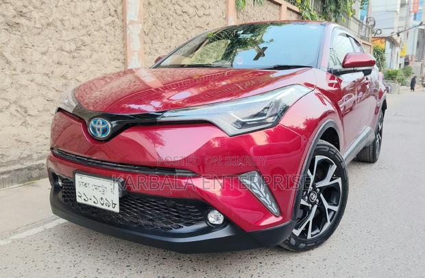 Toyota C-HR XLE Prermium FWD (2.0L 4cyl 2AM) 2018 Red