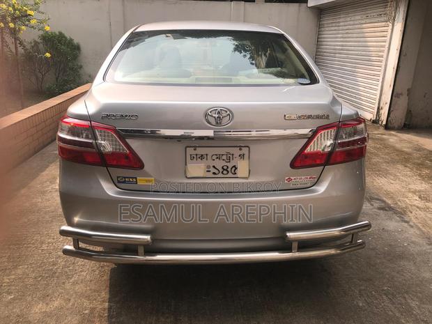 Toyota Premio 1.5 FWD 2012 Silver