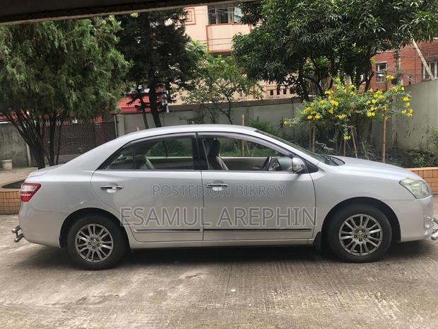 Toyota Premio 1.5 FWD 2012 Silver