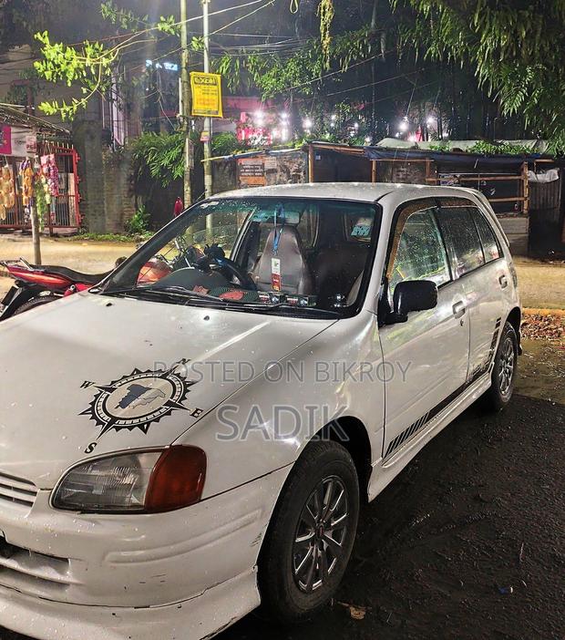 Toyota Starlet 1997 White