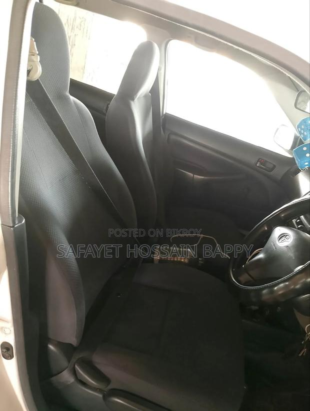 Toyota Probox 2006 White