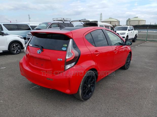 Toyota Aqua 2021 Black