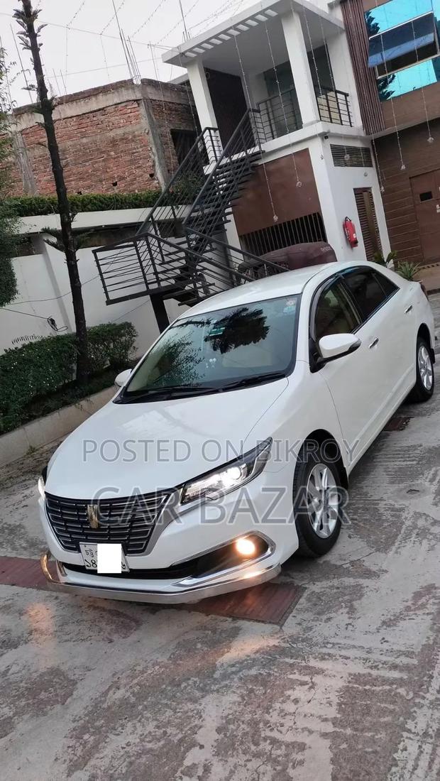 Toyota Premio 1.5 FWD 2020 Pearl