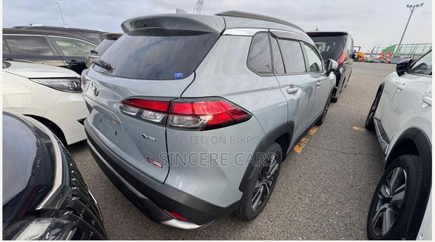 Toyota Corolla Cross 2024 Gray