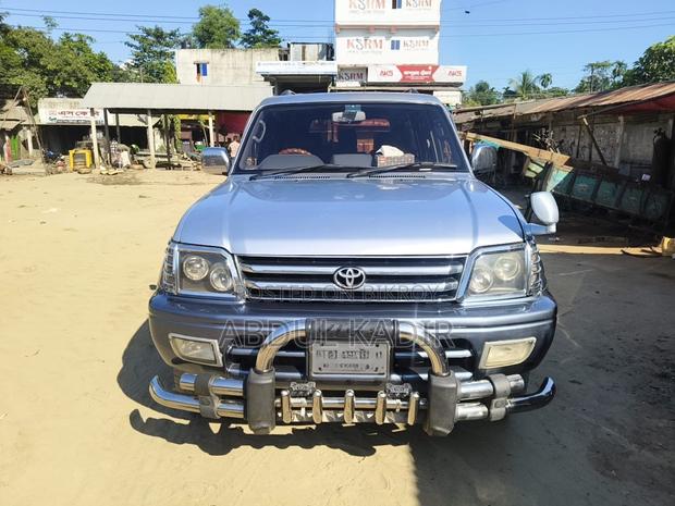 Toyota Land Cruiser Prado 1998 Silver
