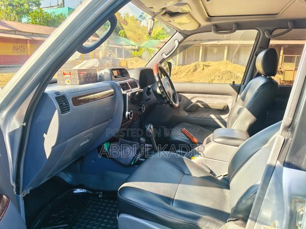 Toyota Land Cruiser Prado 1998 Silver