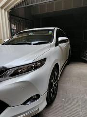 Toyota Harrier 2.0 2016 Pearl for sale
