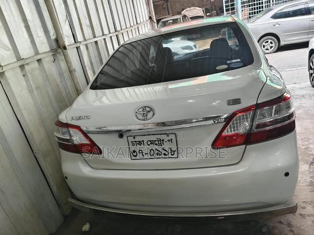 Toyota Premio 2011 Pearl