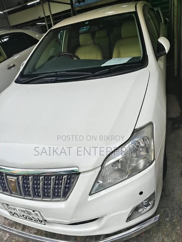 Toyota Premio 2011 Pearl