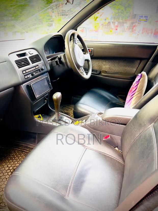 Toyota Vista 1996 Gray