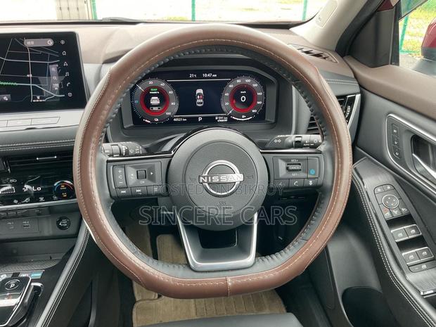 Nissan X-Trail 2022 Red