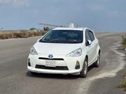 Toyota Aqua 2013 White for sale
