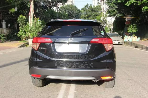 Honda Vezel 1.5 2WD 2015 Black