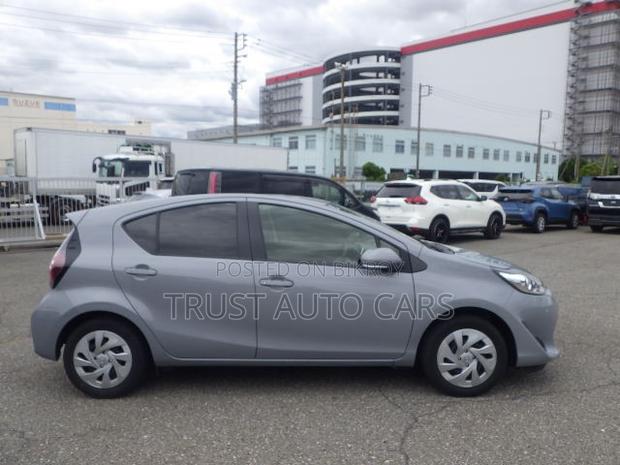 Toyota Aqua 2021 Gray