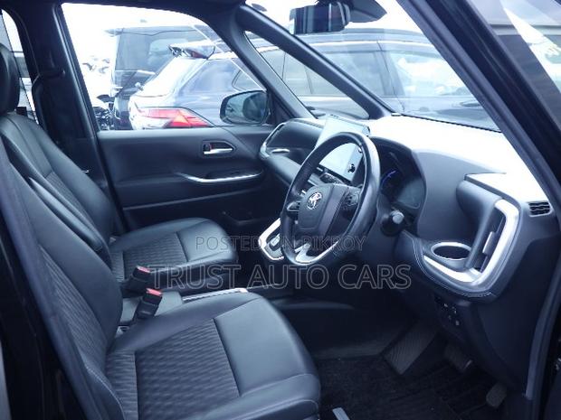 Toyota Noah 2023 Black