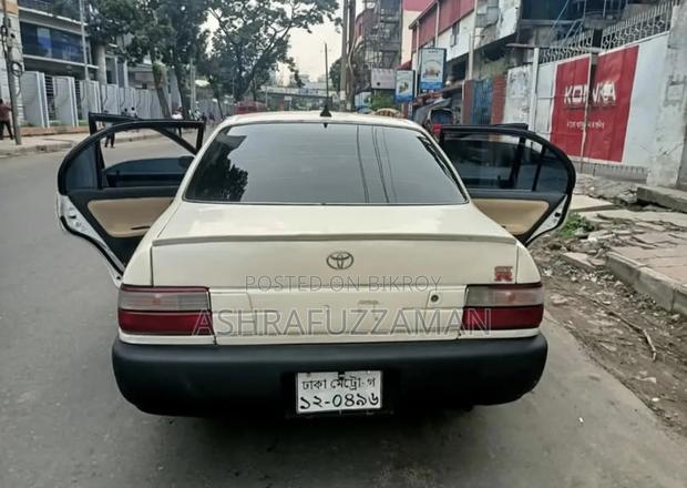Toyota T100 1992 White