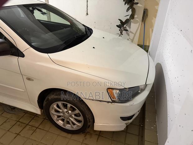 Mitsubishi Lancer 2011 White
