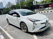 Toyota Prius 2016 Pearl for sale