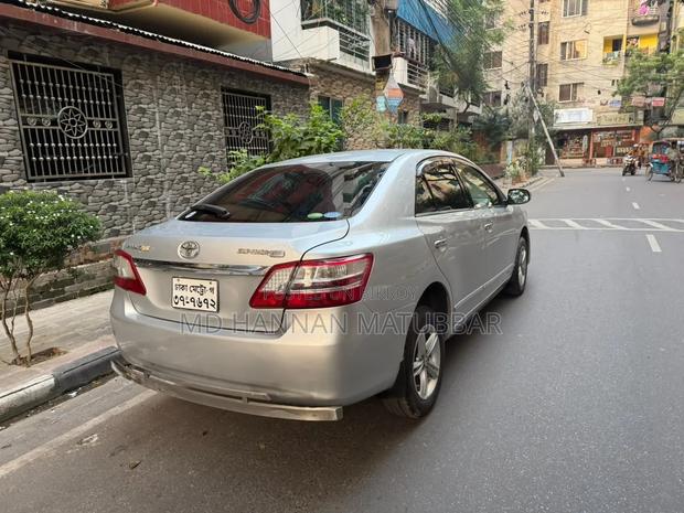 Toyota Premio 1.8 FWD 2010 Silver