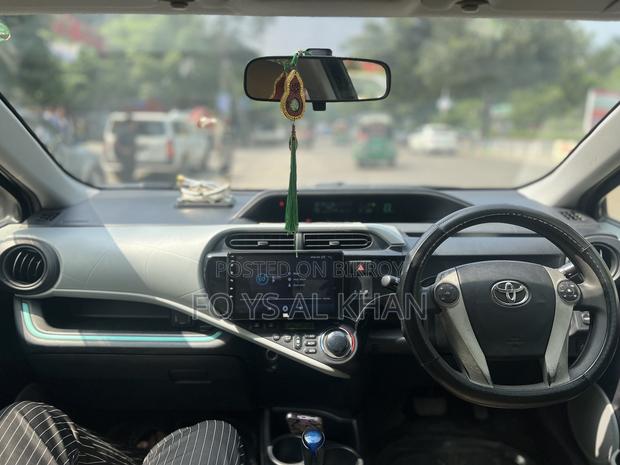 Toyota Aqua 2012 Black