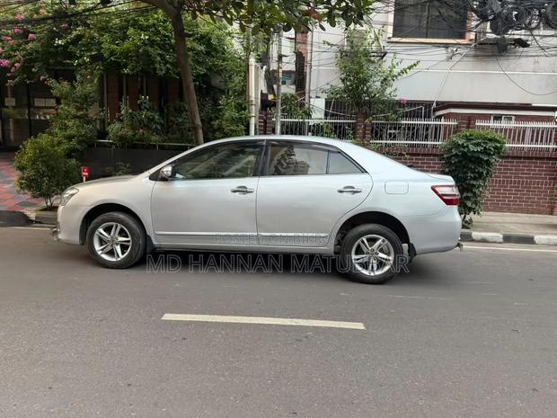Toyota Premio 1.8 FWD 2010 Silver