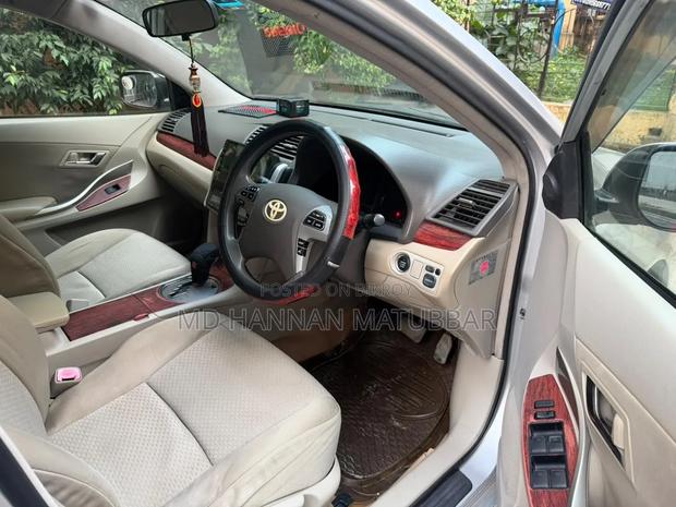 Toyota Premio 1.8 FWD 2010 Silver