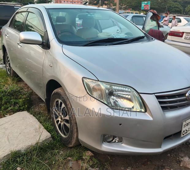 Toyota Axio 2009 Silver