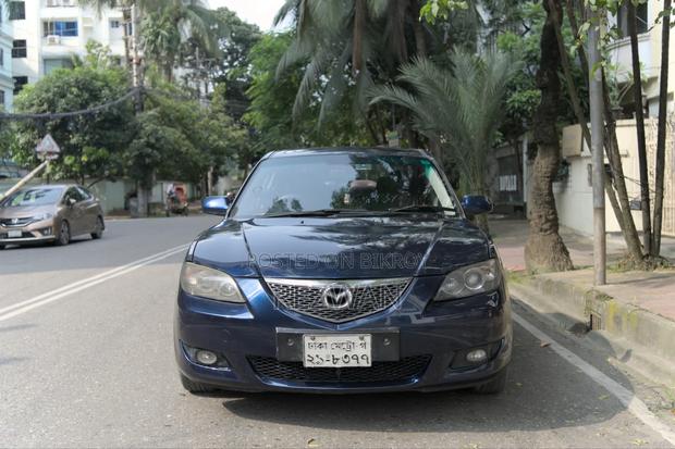 Mazda Axela 2006 Blue