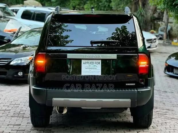 New Toyota Land Cruiser LC250 2024 Black
