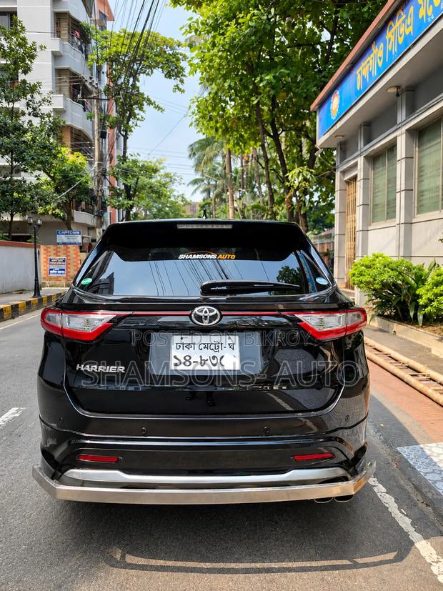 Toyota Harrier 2.0 2019 Black