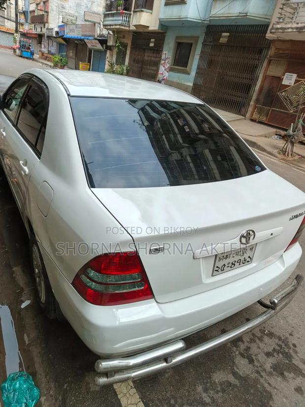 Toyota Corolla 2003 White