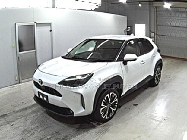 Toyota Yaris Cross 2021 Pearl