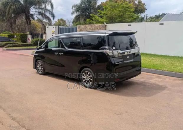 Toyota Vellfire Hybrid Executive Lounge 2017 Black