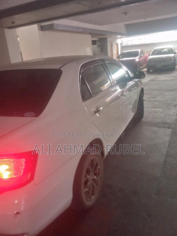 Toyota Axio 2010 White