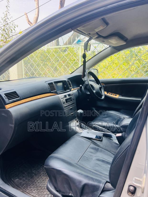 Toyota Corolla 2004 Silver