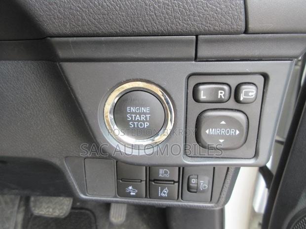 New Toyota Axio 1.5 G 2WD 2020 Pearl