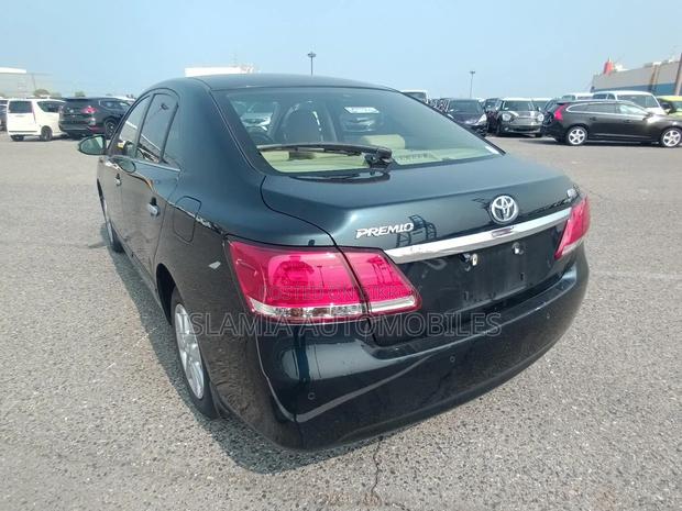 Toyota Premio 2021 Blue