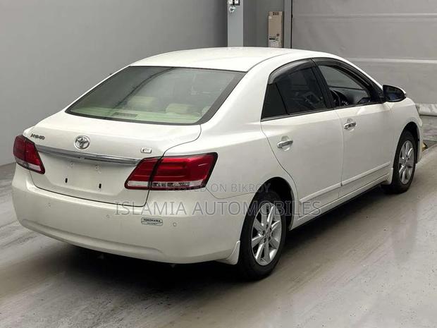 Toyota Premio 2021 Pearl