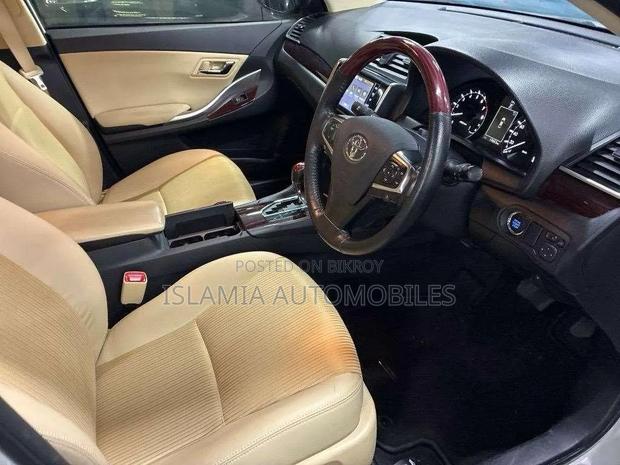 Toyota Premio 2021 Pearl