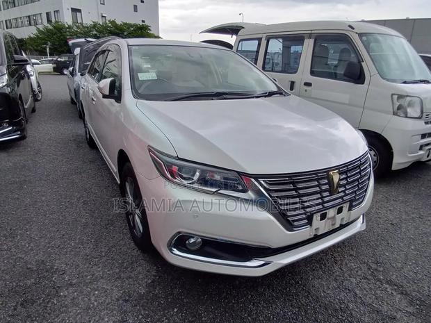 Toyota Premio 2021 Pearl