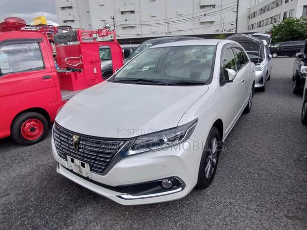 Toyota Premio 2021 Pearl