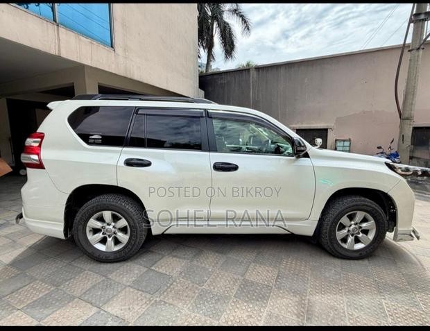 Toyota Land Cruiser Prado 2014 Pearl