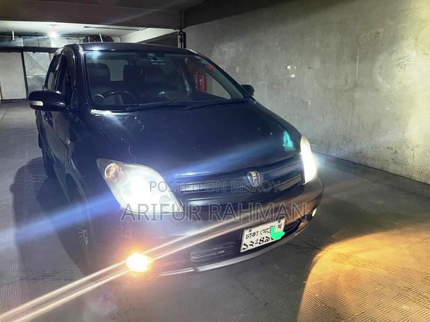 Toyota IST 2004 Black