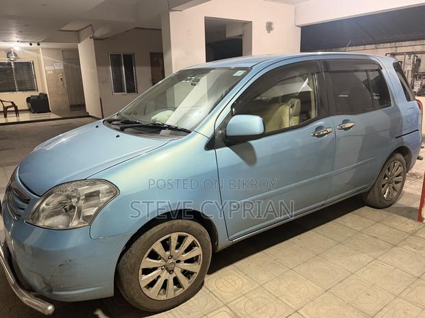 Toyota Raum 1.5 FWD 2004 Blue