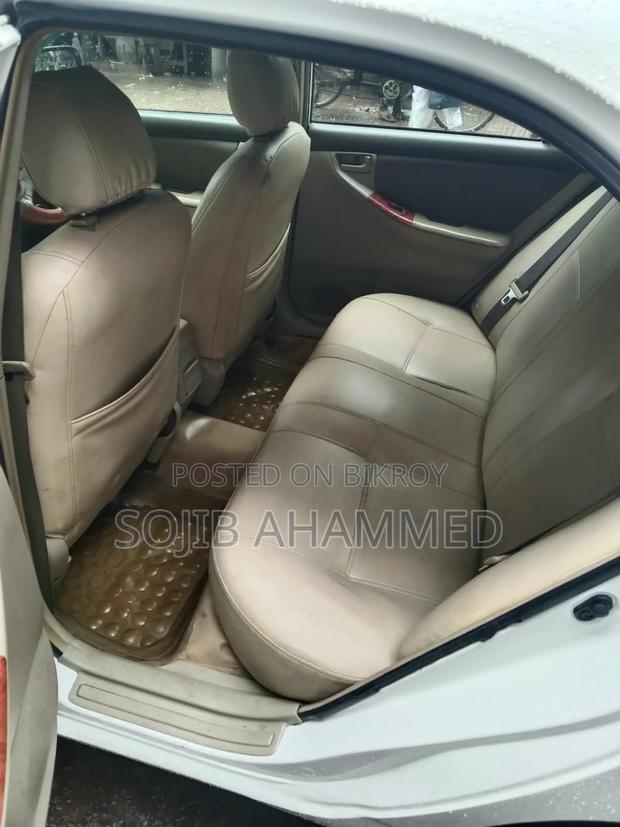 Toyota Corolla 1.4 D Automatic 2004 White