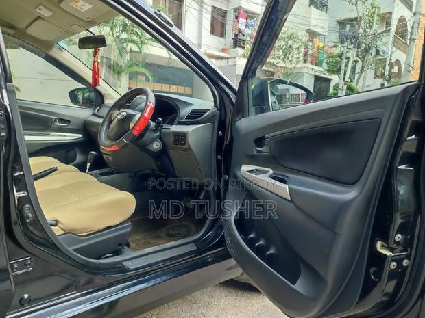 Toyota Avanza 2015 Black