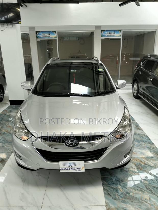 Hyundai Tucson 2012 Silver